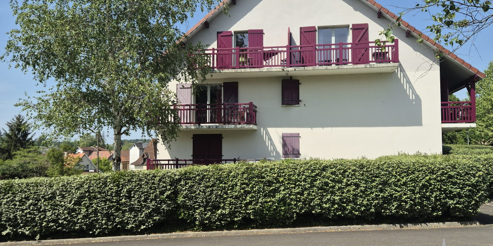 appartement à SALIES DE BEARN (64270)